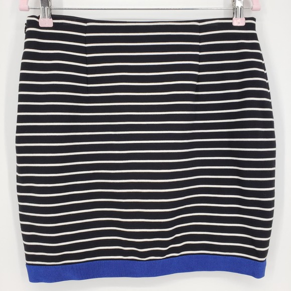3/$25 Ann Taylor Striped Mini Skirt 6 Pencil Stretch Ponte Knit Black White Blue - Picture 3 of 9